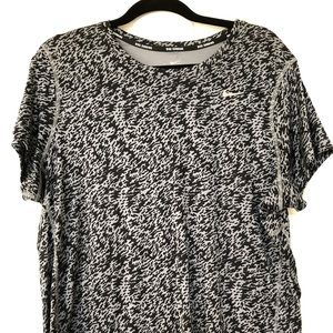 1X Nike running shirt black